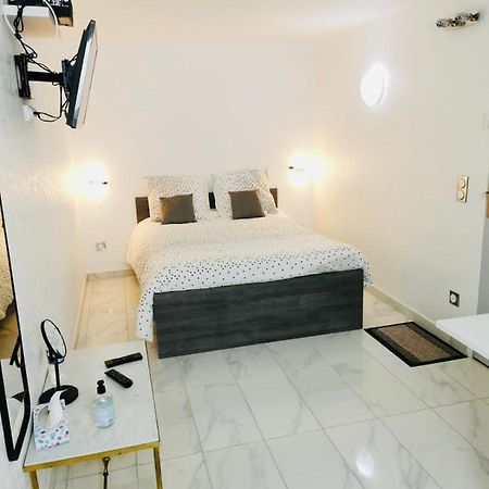 Agreable Studio A Proximite De Paris Et Henri Mondor Creteil Exterior photo